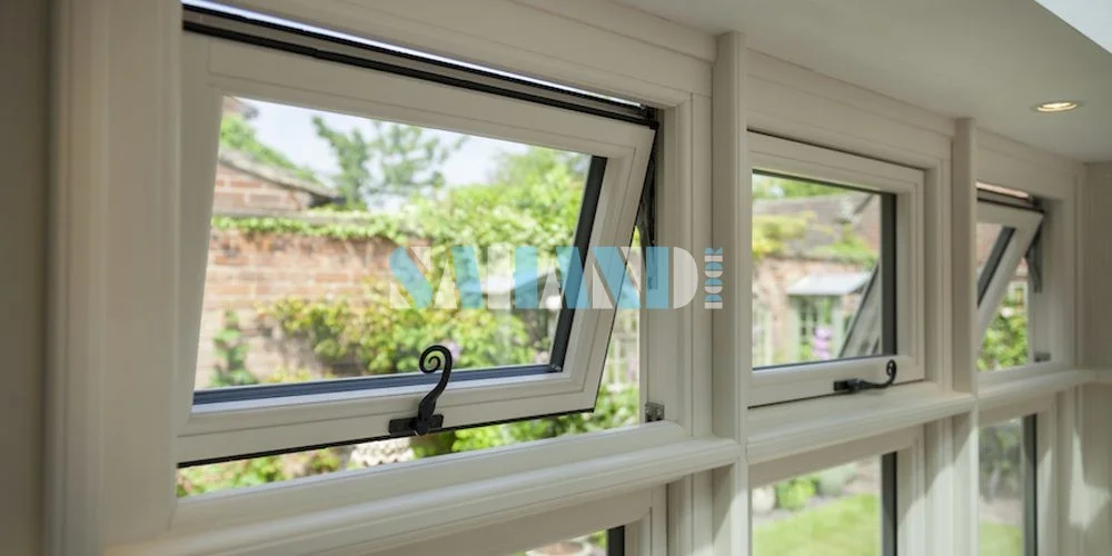 پنجره upvc لولایی