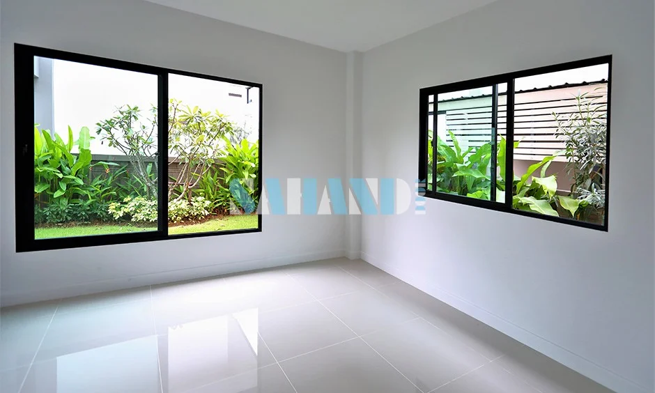 پنجره upvc ریلی