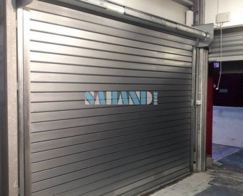 نصب کرکره برقی آلومینیومی